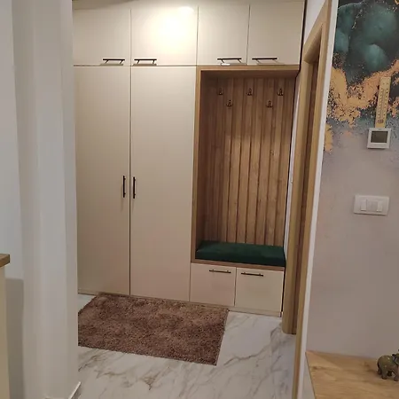 Vanja Lux 2 Vip Bogic * Zlatibor